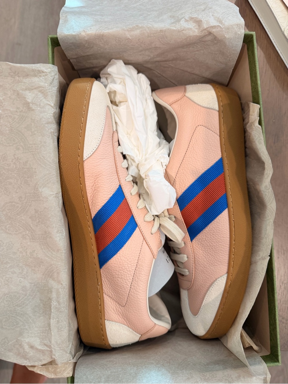 Gucci Women’s Pink Leather Web Stripe Sneakers Size 40 EU / US 10 - New With Box - Picture 4 of 6